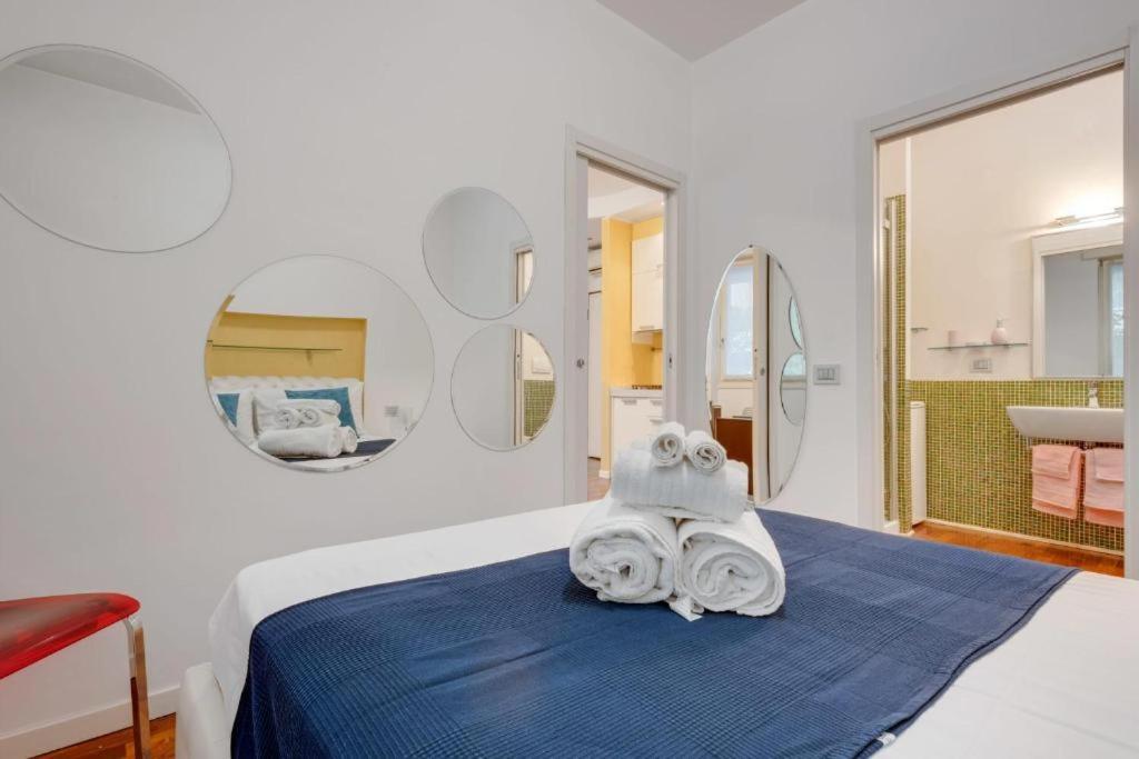 Amazing Apt In The Heart Of Pta Venezia Милано Екстериор снимка