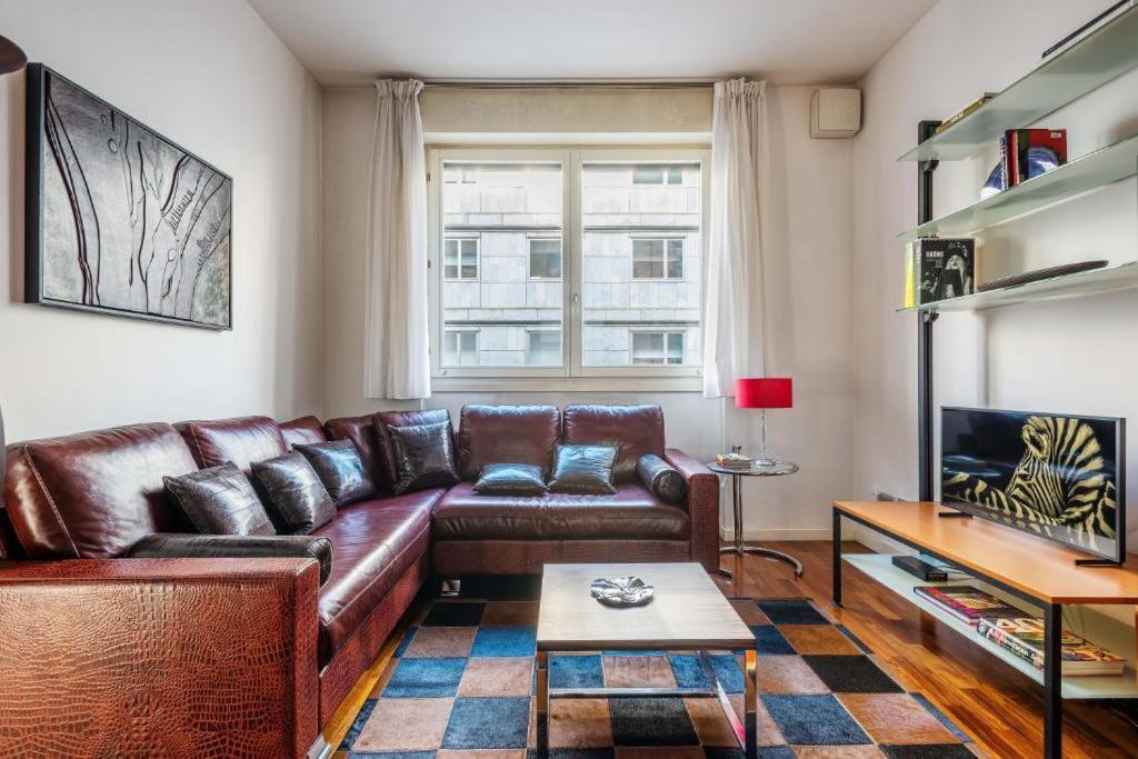 Amazing Apt In The Heart Of Pta Venezia Милано Екстериор снимка