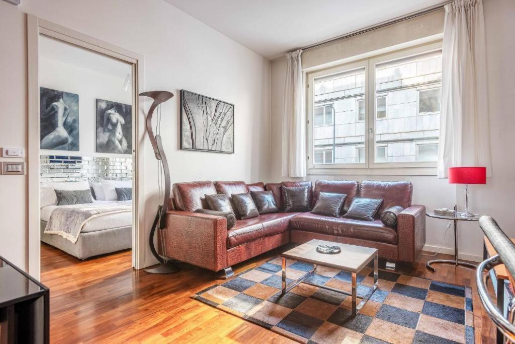 Amazing Apt In The Heart Of Pta Venezia Милано Екстериор снимка